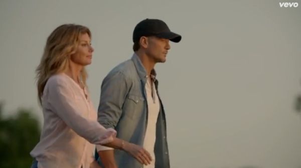 Music Video Meanwhile Back at Mama's Tim McGraw Faith Hill