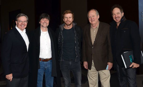 (l-r) Jim Free, CMA ex-officio Board member and President/CEO of The Smith-Free Group; Ken Burns; Dierks Bentley, CMA Board member; Dayton Duncan; Kix Brooks, CMA Board Member. (Photo Credit: Caitlin Harris / CMA)