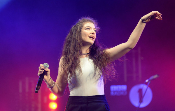 lorde live 2015